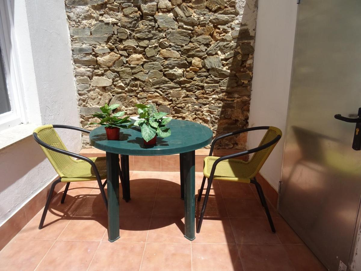 דירות Piso En Centro Urbano De Puentedeume Con Terraza מראה חיצוני תמונה